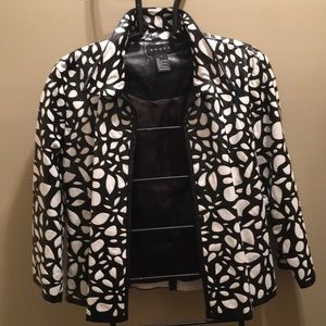 Weavz Jacket, Front Zipper, Leather Look.